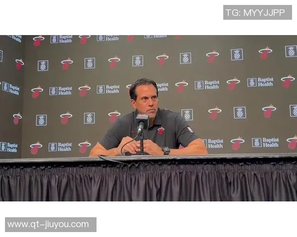 斯波谈阿德巴约缺席比赛原因强调预防措施以保护球员健康 斯波谈阿德巴约缺席比赛原因强调预防措施以保护球员健康