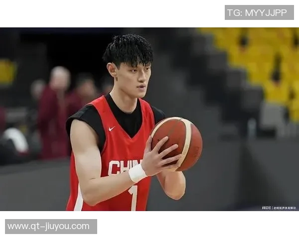 向勇敢追梦的曾凡博致敬共同期待他未来的选择与发展 向勇敢追梦的曾凡博致敬共同期待他未来的选择与发展