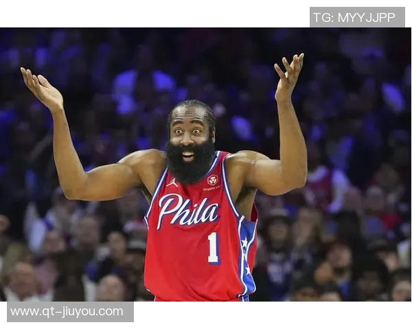 哈登首节表现出色8投5中斩获13分1篮板1助攻状态回暖令人期待 哈登首节表现出色8投5中斩获13分1篮板1助攻状态回暖令人期待