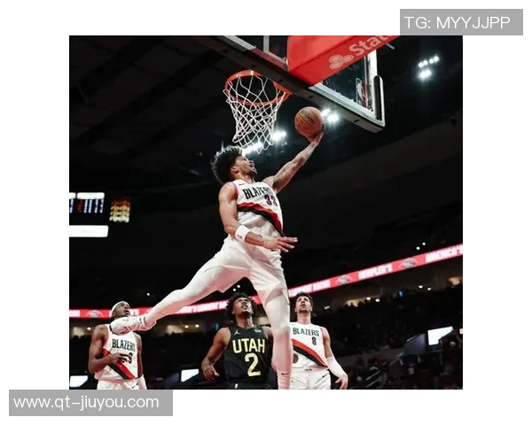 小杨能否迎来机会克林根生病明日对阵雷霆出战成疑前场板数领跑联盟