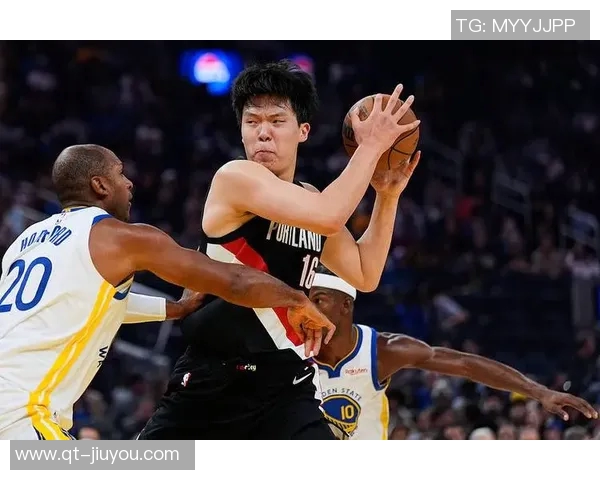 杨瀚森登场即显威力14分证明他是球队最大威胁